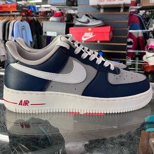 Women’s Nike Air Force 1 Low 07 SE Be True to Her School Size 8.5